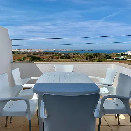 בית נופש Barardo Street בליאל